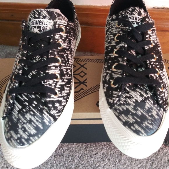 Converse CTAS Gamma OX. New. Wmns 6 - 9. - Picture 2 of 8